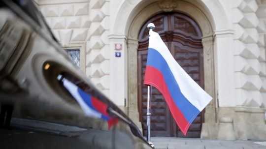 ČR žiada návrat  zamestnancov ambasády v Moskve, inak vyhostí ďalších Rusov