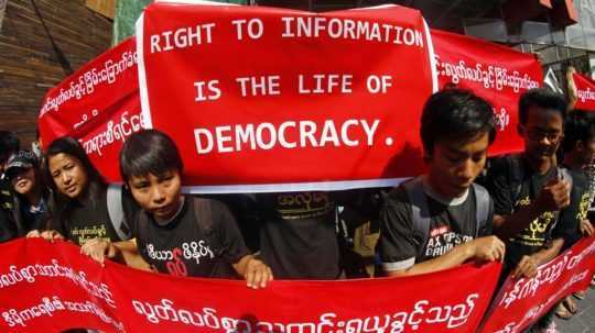 Mjanmarské veľvyslanectvo v Londýne obsadili osoby lojálne vojenskej junte