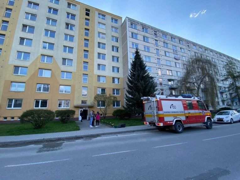 Na sídlisku v Považskej Bystrici došlo k menšiemu výbuchu