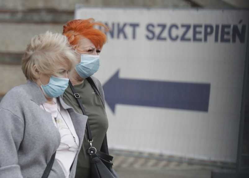 Poľsko pre náročnú situáciu v nemocniciach predlžuje protipandemické opatrenia