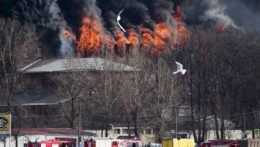 Požiar manufaktúry v Petrohrade: Zadržali jej riaditeľa a zástupcu