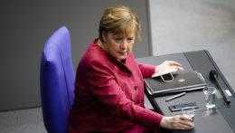 Merkelová sa nechala zaočkovať AstraZenecou