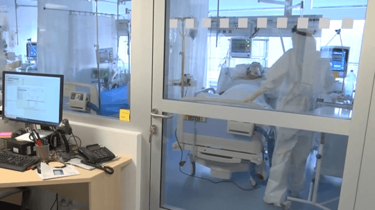 Covidová nemocnica v Galante postupne prechádza na bežnú prevádzku