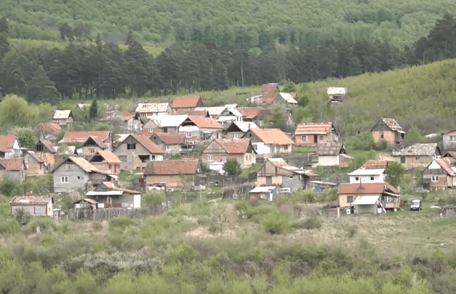 Už takmer dva týždne je osada v Krásnohorskom Podhradí  bez vody