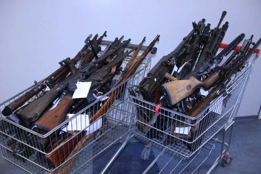 Počas štvrtého kola zbraňovej amnestie odovzdali Slováci tisícky zbraní a nábojov