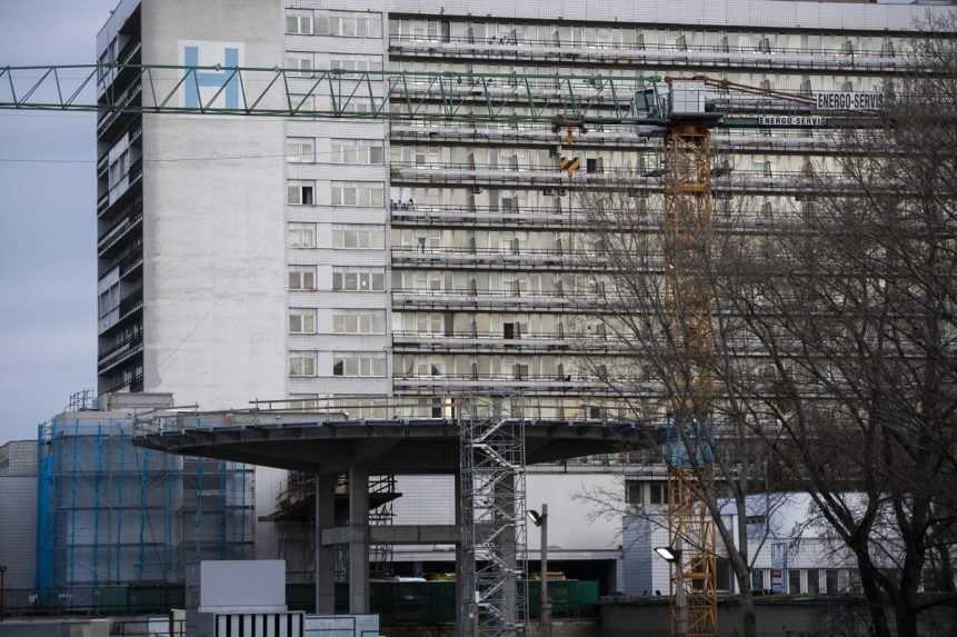 Plesne a zničené omietky v nemocniciach budú vďaka plánu obnovy minulosťou