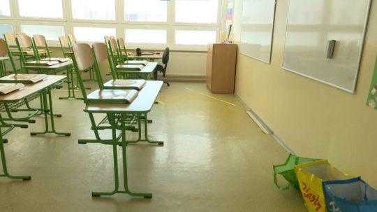Epidemická situácia v školách ostáva krehká, v Nitre zatvorili niekoľko tried
