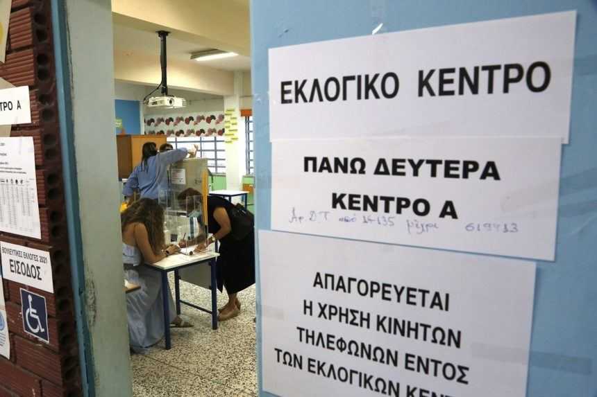 V cyperských parlamentných voľbách obhájila svoju pozíciu vládnúca strana