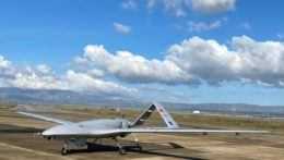Poľsko sa vyzbrojí tureckými dronmi, ktoré sa osvedčili nad Karabachom
