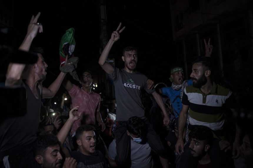 Po 11 dňoch začalo platiť prímerie medzi Izraelom a Hamasom. V Gaze prepukli oslavy