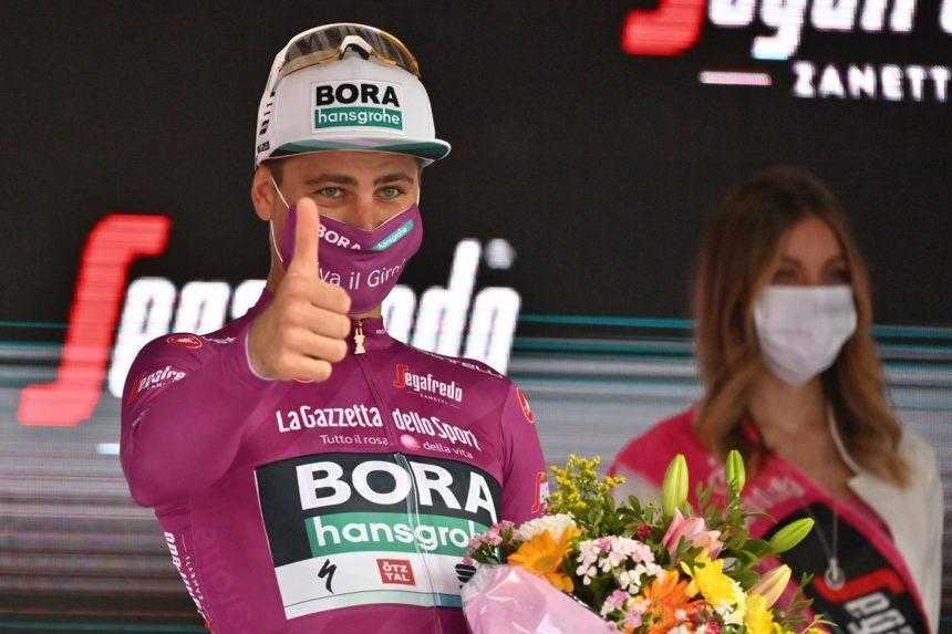 Sagan si na Giro d´Italia udržal pozíciu. Ak príde do cieľa, získa cyklámenový dres