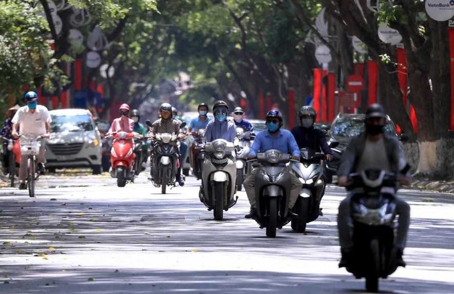Vietnam pozastaví zahraničné lety do Hanoja. Chce tiež masívne testovať