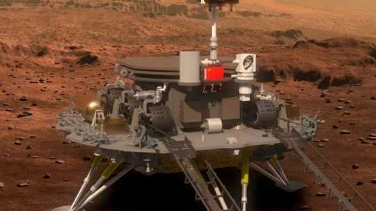 Na Marse prvýkrát pristál čínsky vesmírny modul