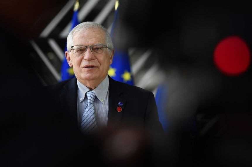 Borrell: EÚ nechce zvyšovať napätie s Ruskom vyhosťovaním diplomatov