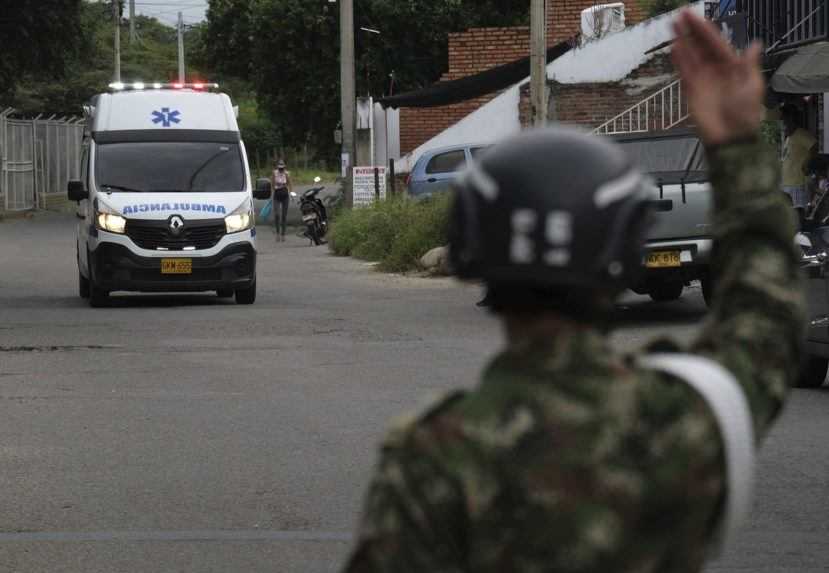 Pri výbuchu na vojenskej základni v Kolumbii bolo zranených 36 ľudí