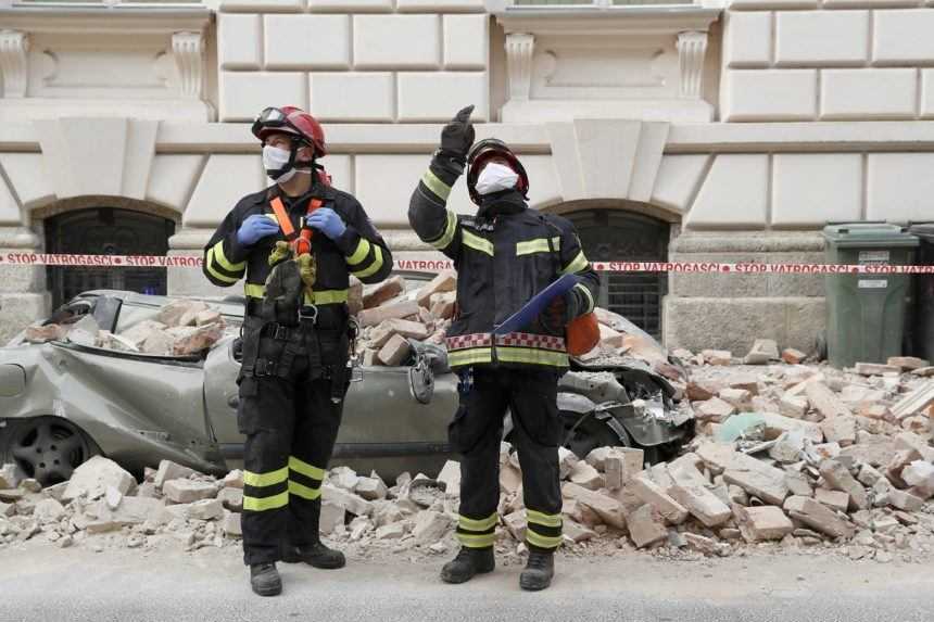 V Záhrebe začali búrať domy, ktoré poškodilo minuloročné zemetrasenie