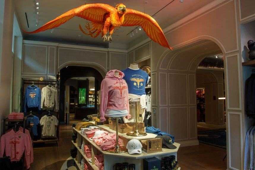 Fanúšikovia Harryho Pottera sa môžu radovať, v New Yorku otvorili tematický obchod