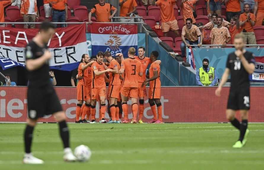 Holandsko vyhralo nad Rakúskom 2:0 a postúpilo do osemfinále