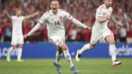 Zápas Rusko - Dánsko na ME vo futbale 2020.
