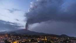 Sicílska sopka Etna v Taliansku.