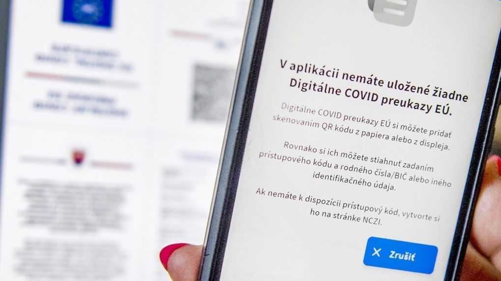 Digitálne COVID preukazy EÚ si v aplikáciách stiahli státisíce ľudí