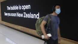 Cestujúci na Novom Zélande.