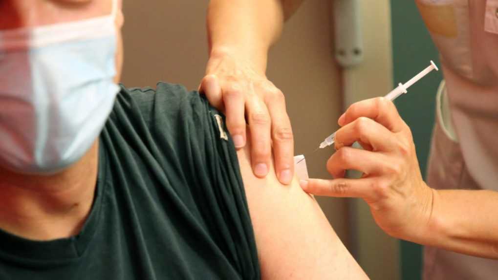 Experti tvrdia, že zaočkovaní majú oveľa viac protilátok ako tí, čo ochorenie prekonali