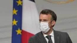 Na ilustračnej snímke Francúzsky prezident Emmanuel Macron.
