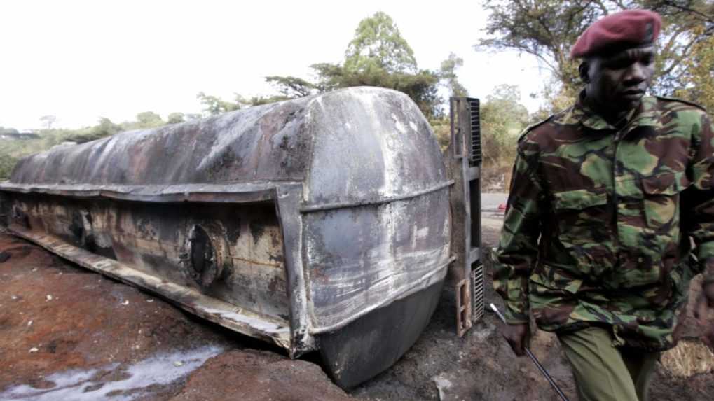 Výbuch cisterny v Keni zabil prinajmenšom 13 ľudí