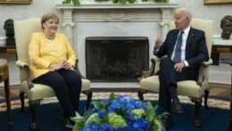 nemecká kancelárka Angela Merkelová a americký prezident Joe Biden