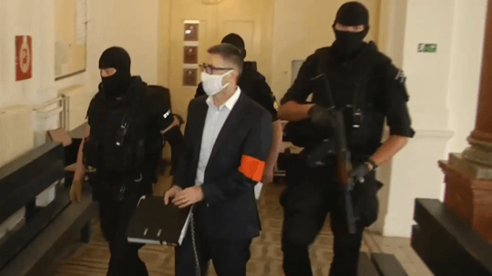Prokurátor podal obžalobu na šestnástich obvinených zo zločineckej skupiny  takáčovcov