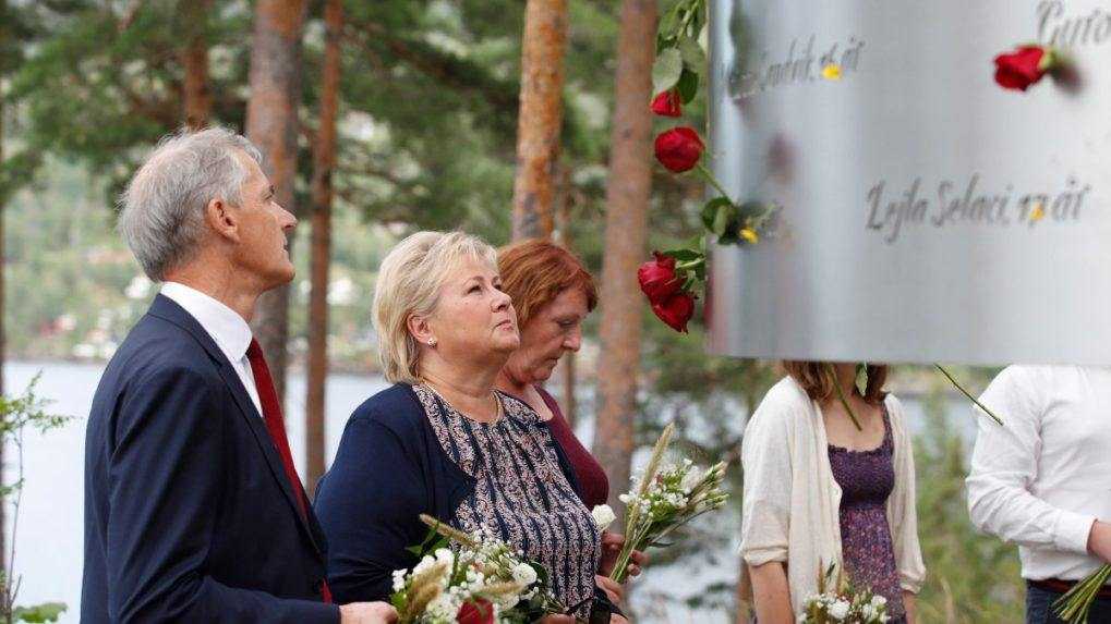 Pre odpor k prisťahovalcom zabil 77 ľudí. Uplynulo 10 rokov od útokov Nóra Breivika