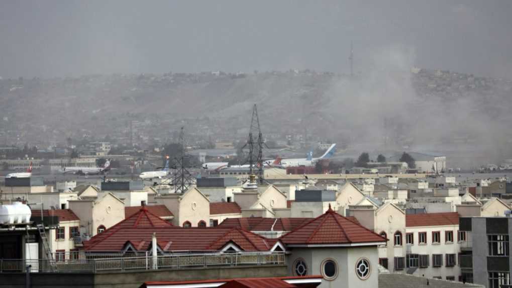 Bombové útoky v Kábule si vyžiadali cez stovku mŕtvych