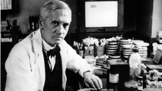 Alexander Fleming.
