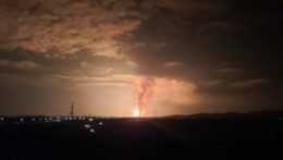 Výbuch muničného skladu v Kazachstane.