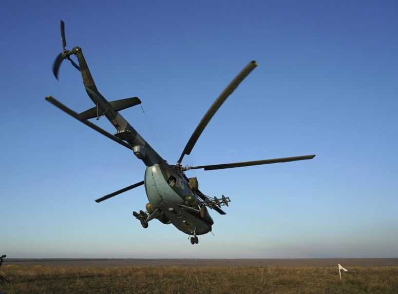 Havária vrtuľníka na Sibíri: Zavadil o drôty elektrického vedenia, šesť ľudí zahynulo