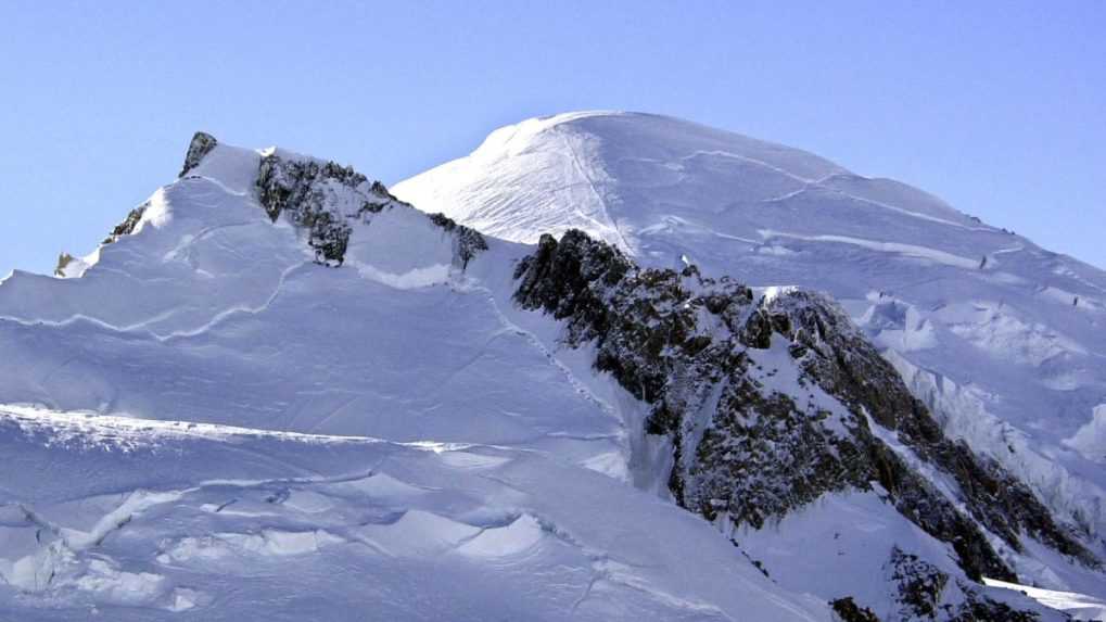 Mont Blanc je za posledné štyri roky o meter nižší