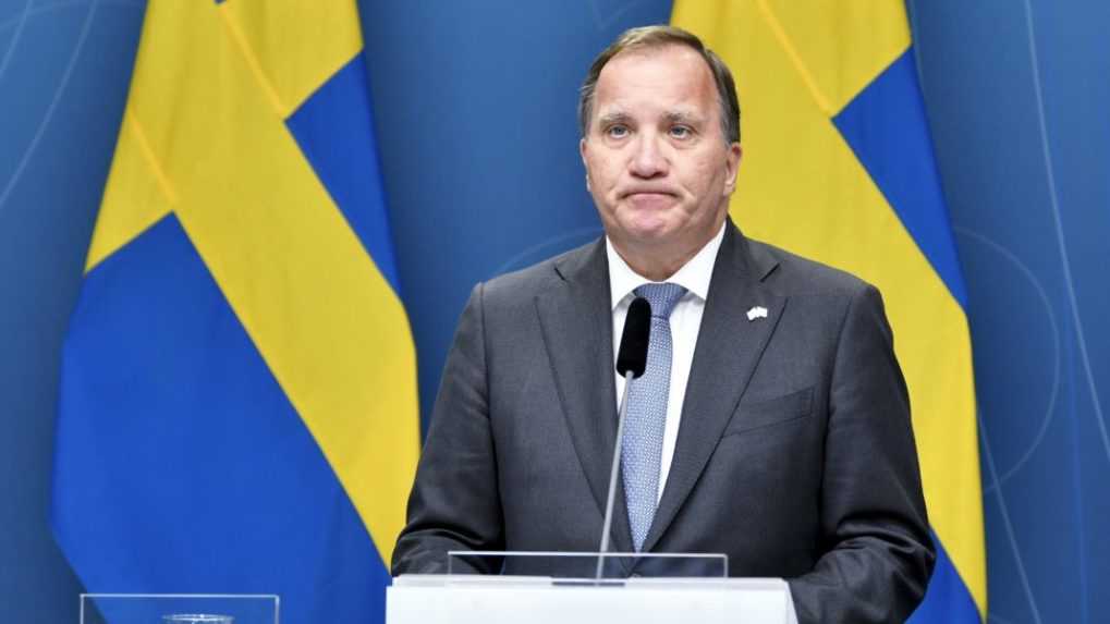 Švédsky premiér podá v novembri demisiu
