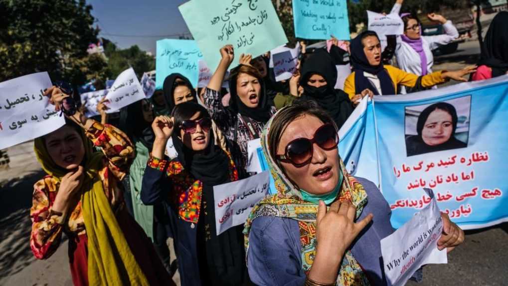 Taliban vydal vyhlášku, podľa ktorej ženy nie sú majetkom
