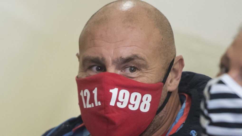 Súd s Ferusom, obvineným z vraždy mafiána Sýkoru, odročili na január 2022