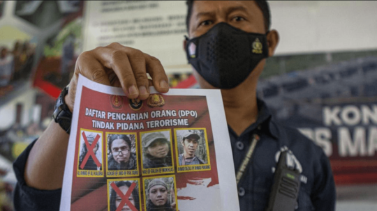 Teroristi v Indonézii.