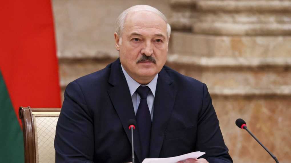 Podpora Kyjeva zo strany Západu zvyšuje riziko jadrovej vojny, tvrdí Lukašenko