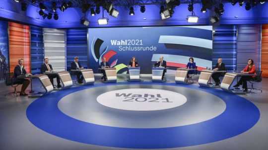 kandidáti na nemeckého kancelára počas poslednej televíznej debaty