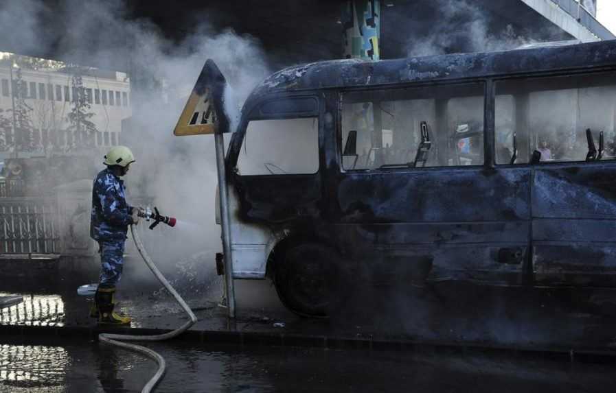 Výbuch autobusu v Sýrii zabil najmenej 14 ľudí