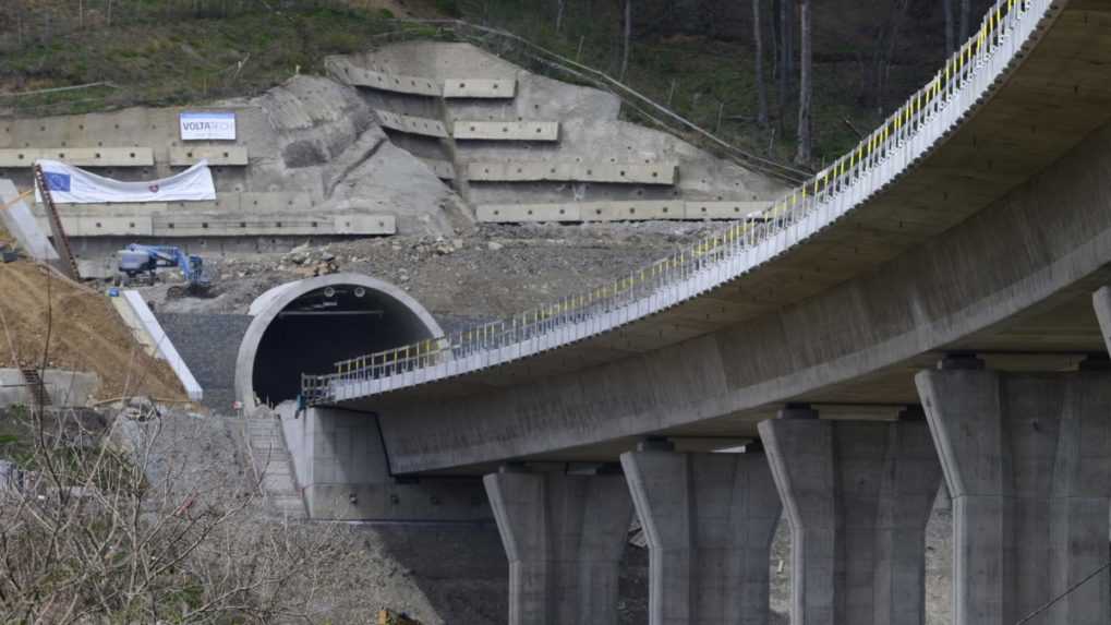 Diaľničiari otvoria časť prešovského obchvatu aj s novým tunelom