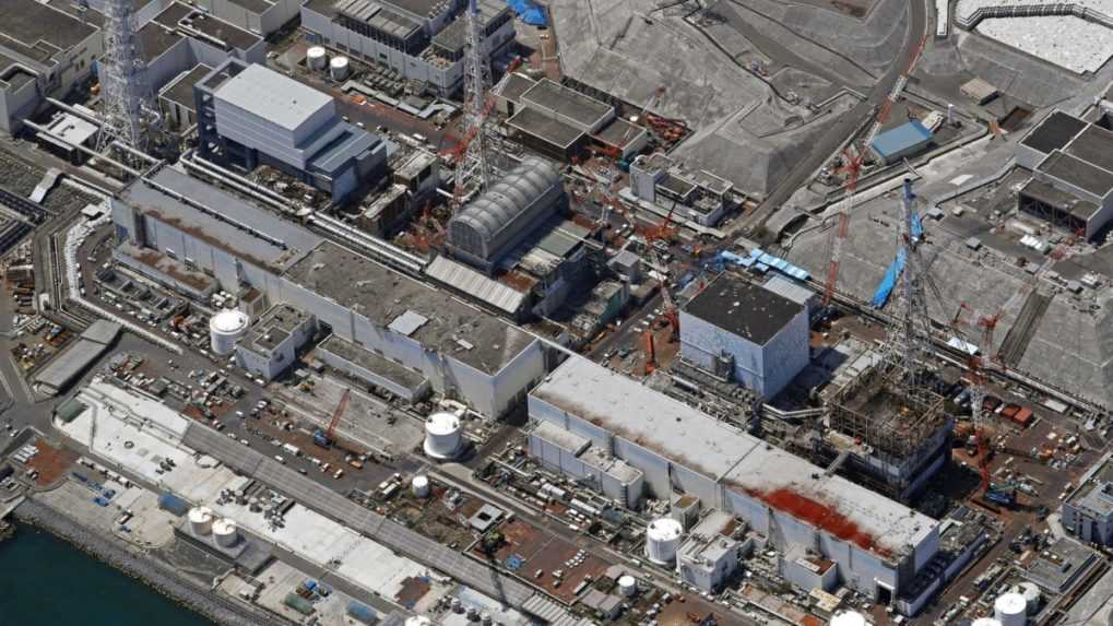 Japonský premiér: Vypúšťanie kontaminovanej vody z Fukušimy nemožno odkladať