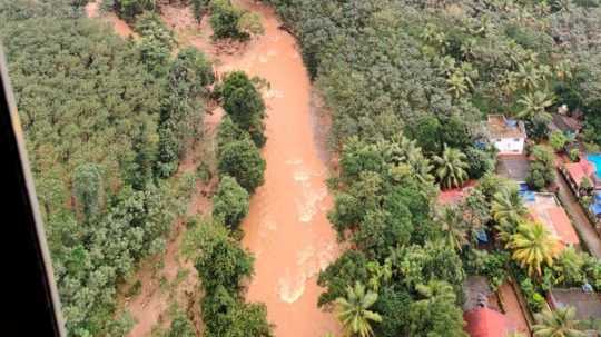 Záplavy v meste Koottickal štáte Kérala