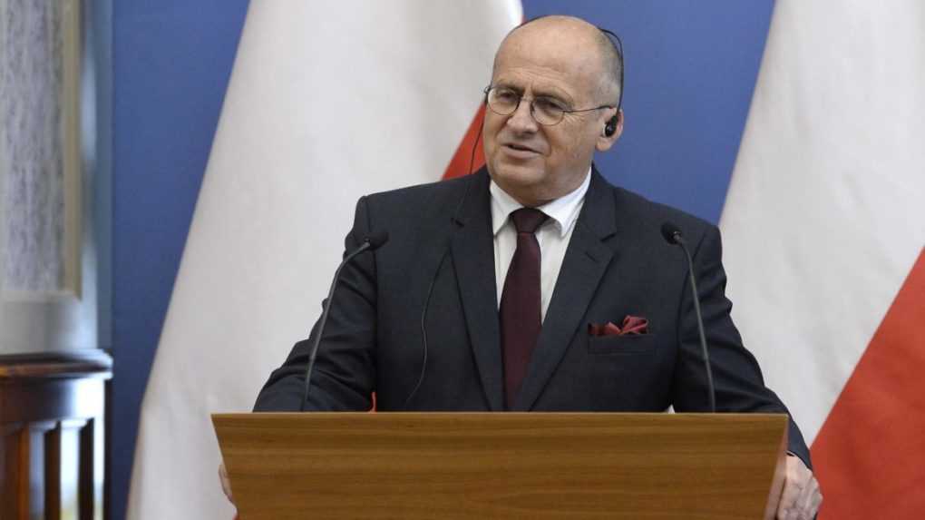 Poľsko si predvolalo belgického veľvyslanca pre výroky premiéra De Crooa