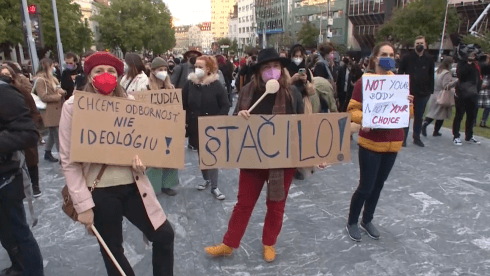 Protest za bezpečné a legálne interupcie v Bratislave.