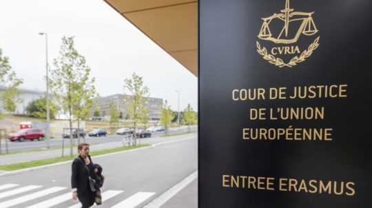 vstup do budovy Súdneho dvora EÚ v Luxemburgu.